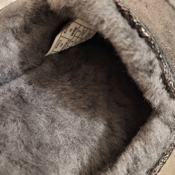 UGG Ansley Metallic Slippers - Pewter / Anthracite - Picture 4 of 6